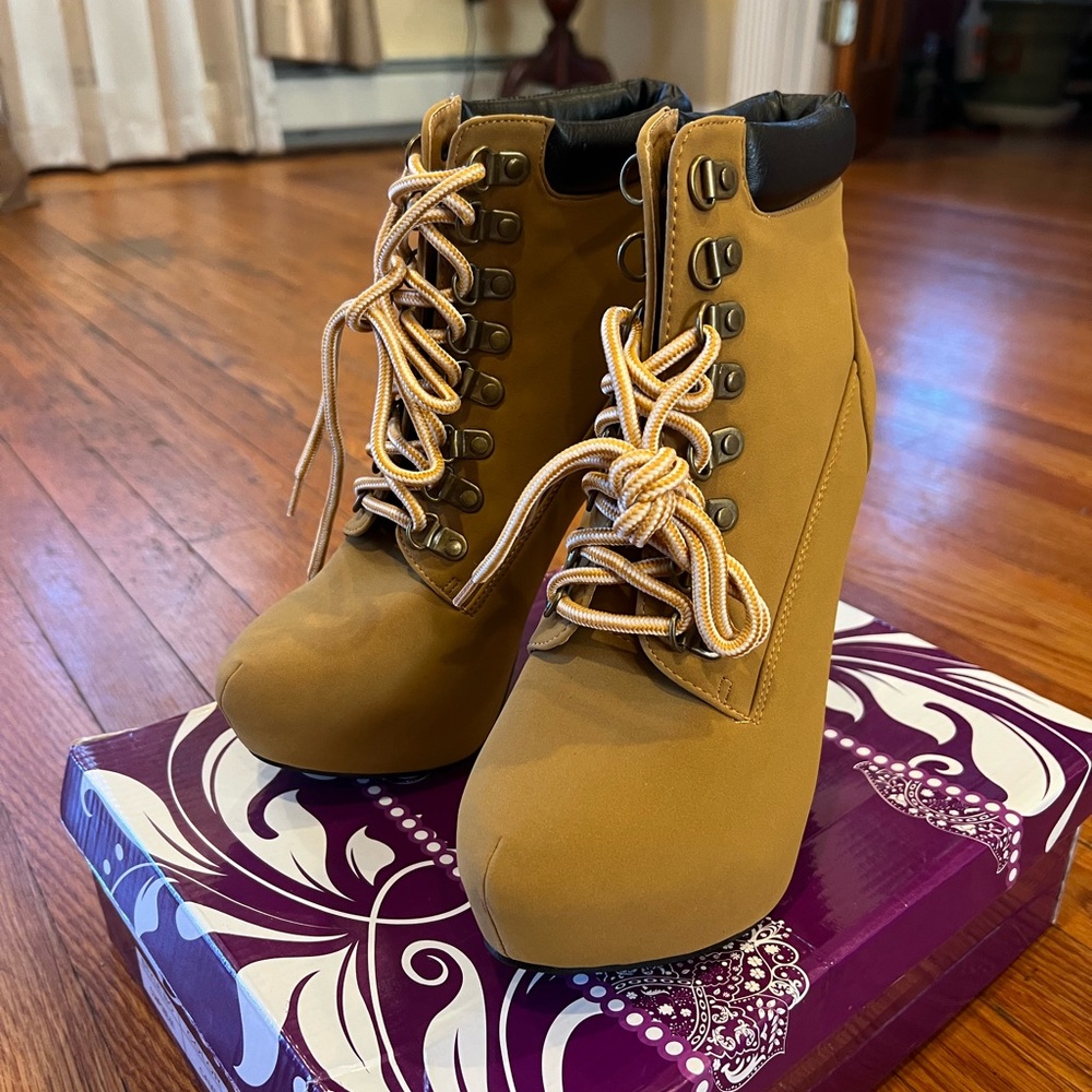Women’s Platform Ankle heels